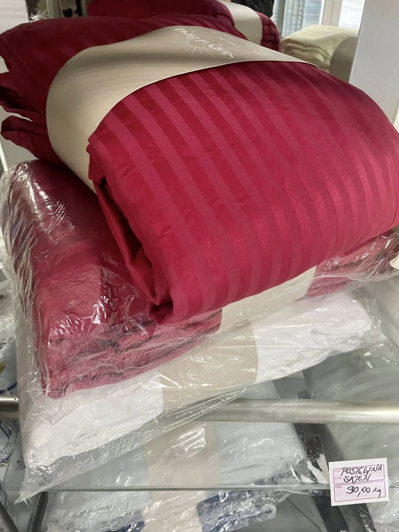 Slika SATENSKE POSTELJINE